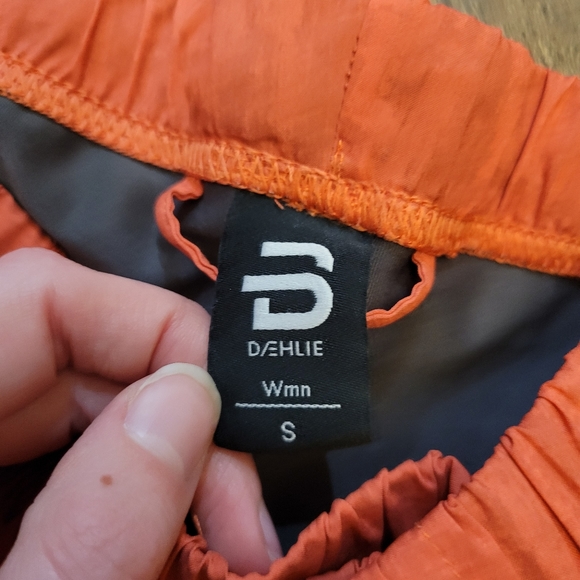 Dahlie Running Shorts - Picture 3 of 3